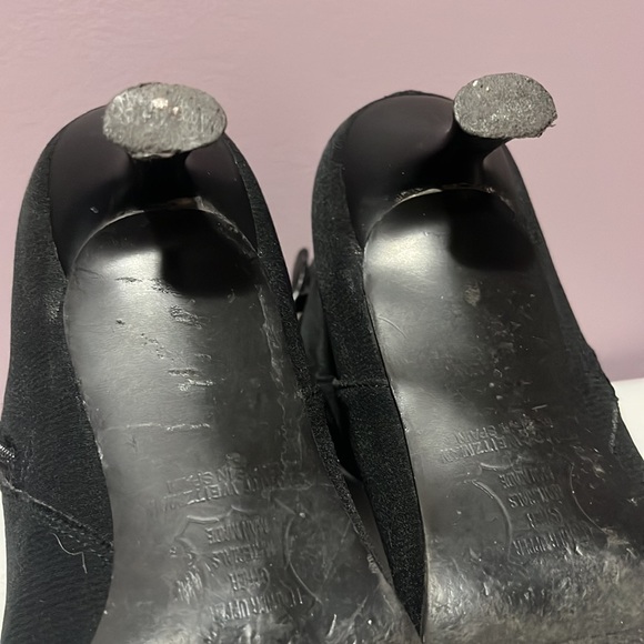 Stuart Weitzman booties 7.5 - Picture 11 of 16